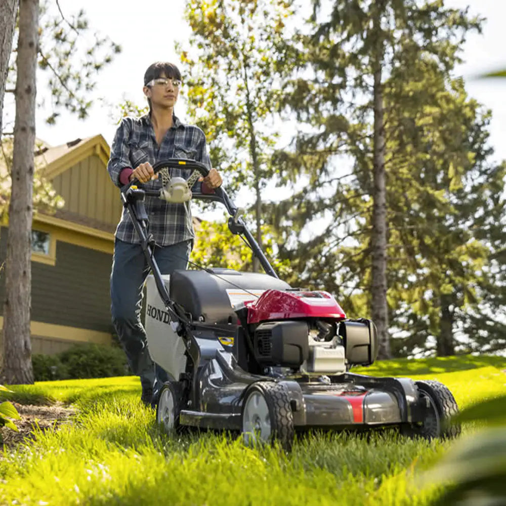 Honda 21-in Nexite Deck Self-Propelled Lawn Mower ���ゆ�� Versamow 4-in-1 System ���ゆ�� Hydrostatic Drive ���ゆ�� Electric Start ���ゆ�� GCV200 Engine with Roto-Stop