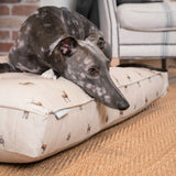 Dog Cushion in Woodland Stag – Without Personalization pour la maison et le jardin