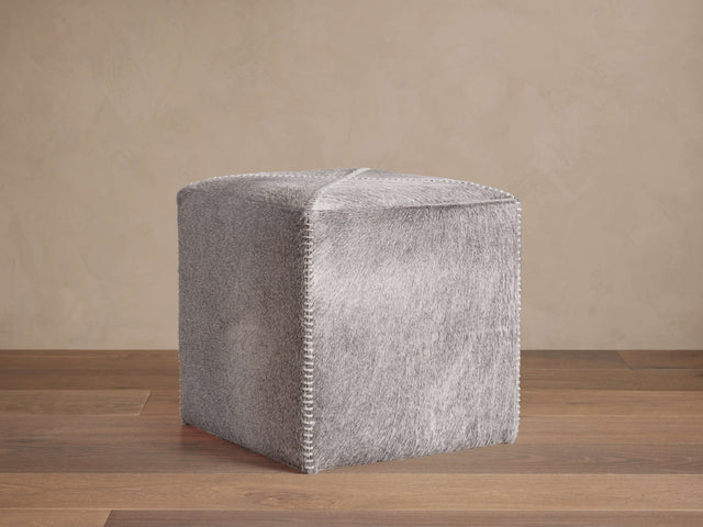 Hide Whipstitch Pouf – GREY pour atelier