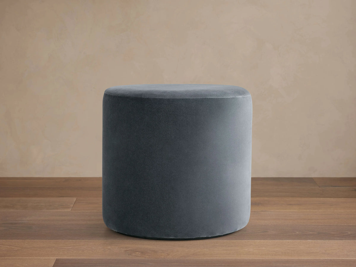 Velvet Round Pouf – PACIFIC pour atelier